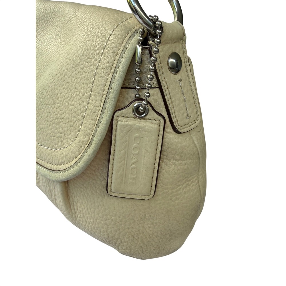 Vintage COACH Soho Pleated Flap Hobo Shoulder Bag, Cream/Ivory Pebbled Leather - Picture 5 of 11